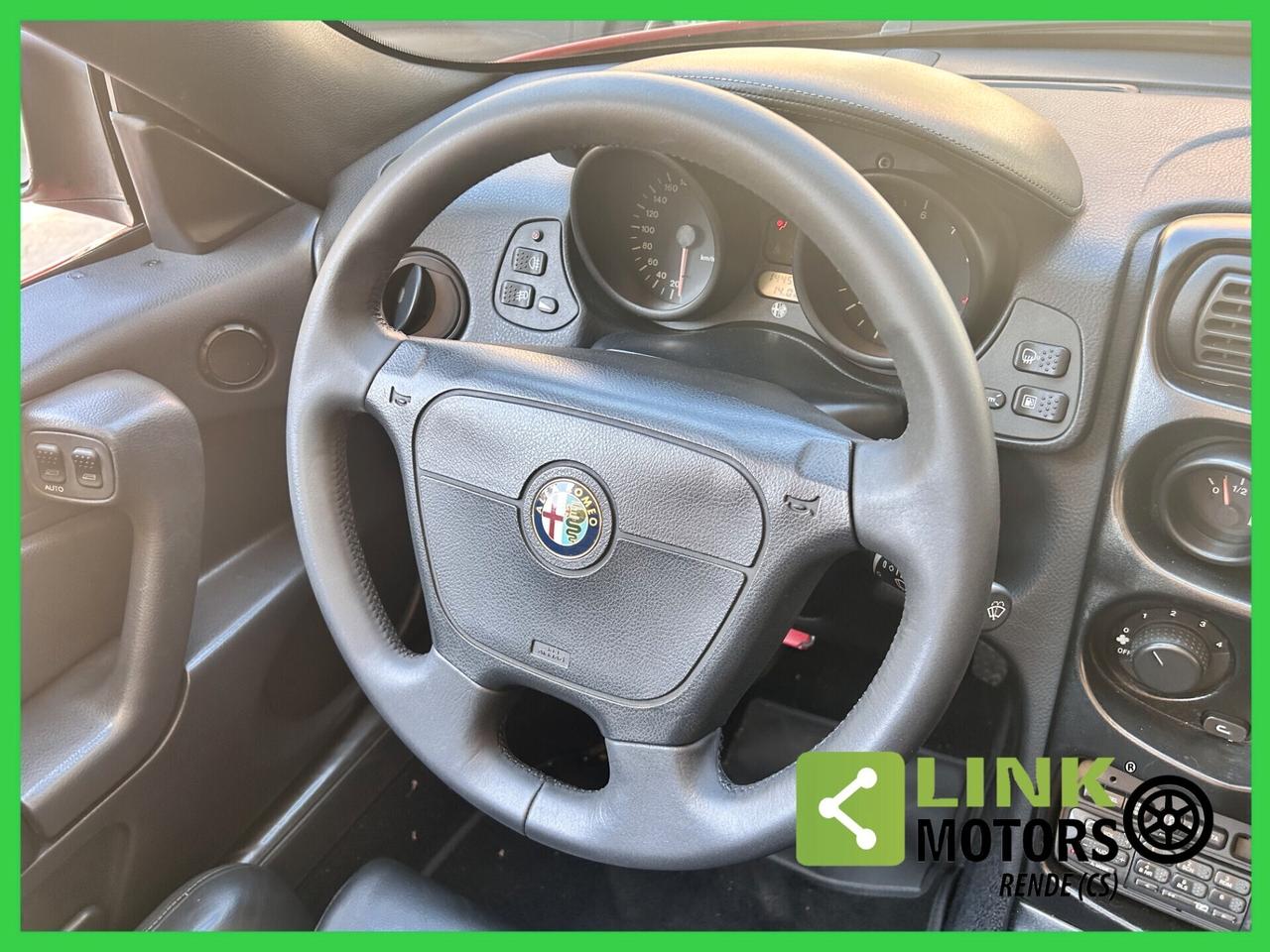 Alfa Romeo Spider 2.0i 16V Twin Spark cat 04/1995