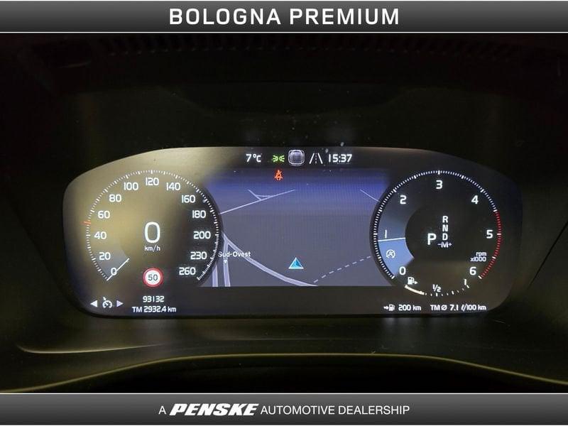 Volvo XC40 XC40 D3 Geartronic R-design N1