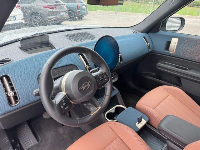 MINI Countryman D Favoured Countryman MY25 M pack TETTO PANORAMICO