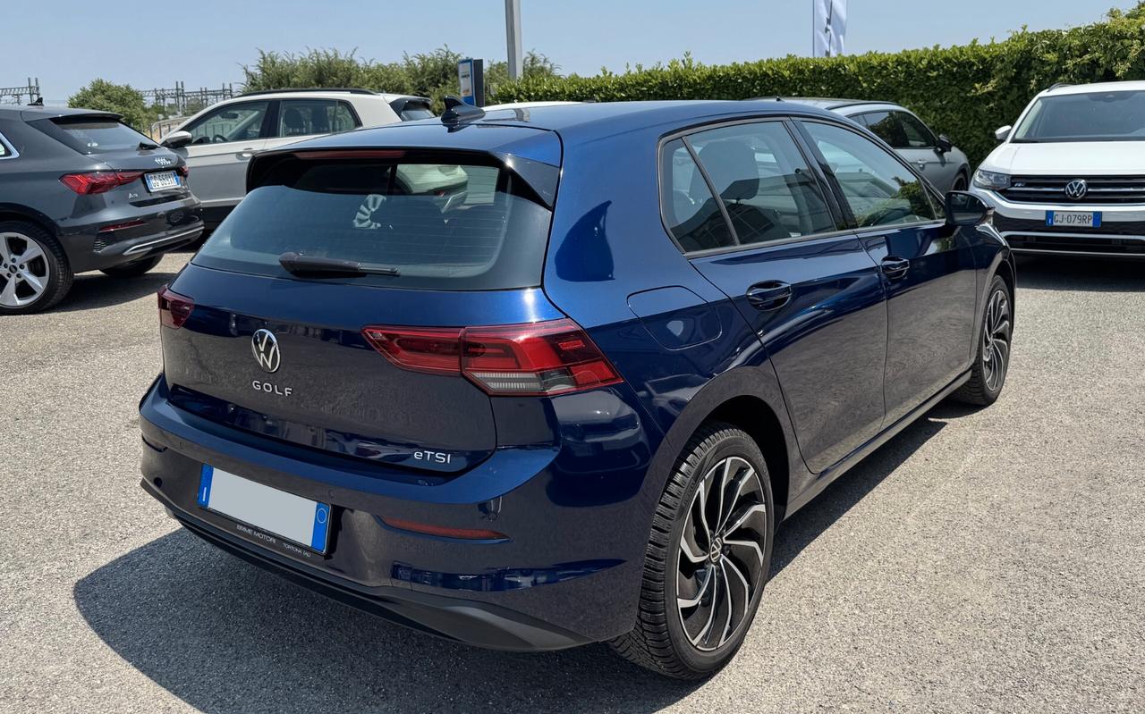Volkswagen Golf 1.0 etsi evo Life 110cv dsg / NO VINCOLI