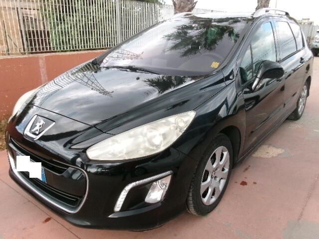 Peugeot 308 1.6 8V e-HDi 112CV Stop&Start robotiz. SW Allure