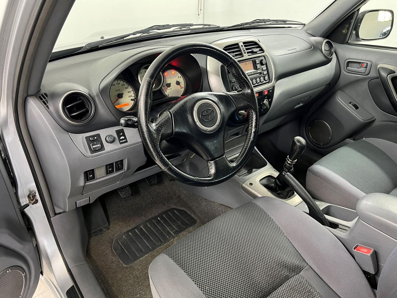 TOYOTA Rav4 II 2001 RAV4 5p 2.0 d-4d 16v