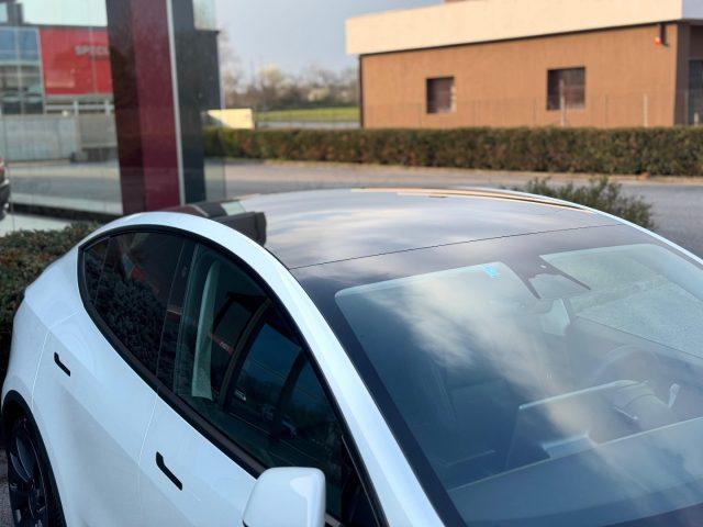 TESLA Model Y PERFORMANCE DUAL MOTOR AWD *UNIPROP*