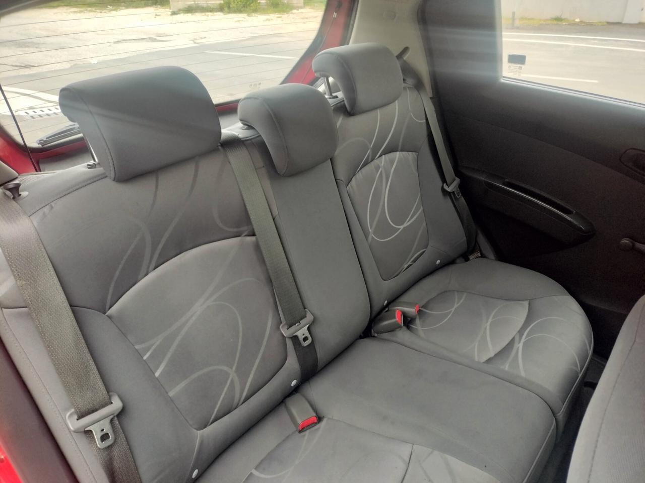 Chevrolet Spark 1.0 GPL Eco Logic Pink Lady Special Edition