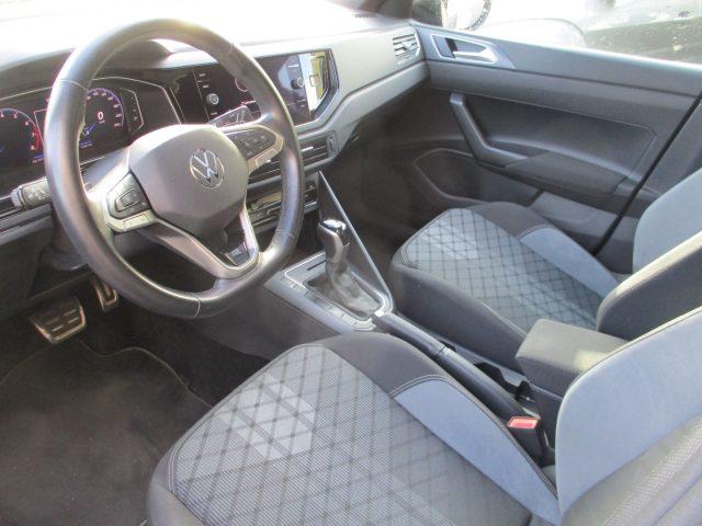 VOLKSWAGEN Taigo 1.0 TSI 110 CV DSG R-Line TETTO/CarPlay