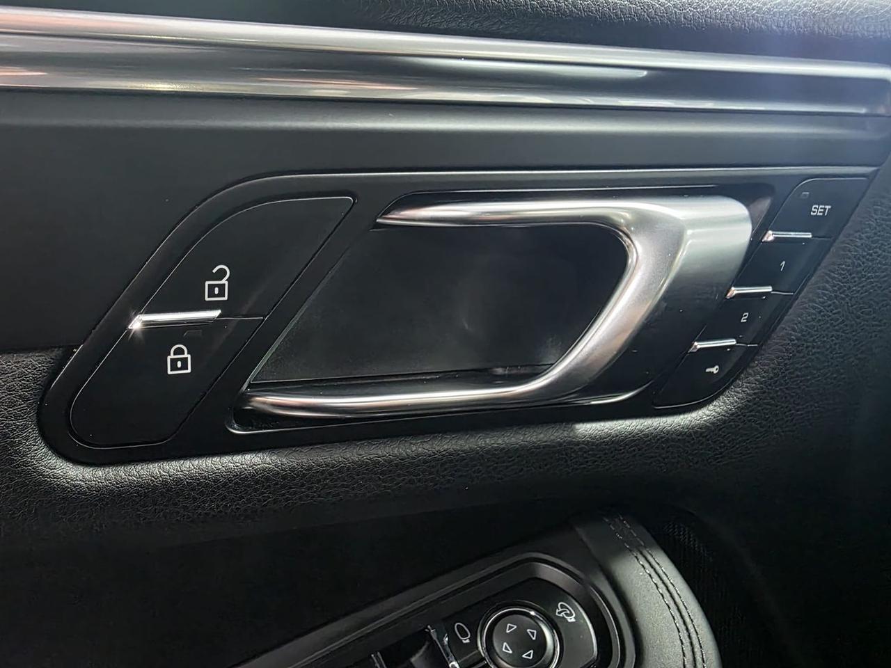 Porsche Macan T 2.0 FULL TETTO PASM TAGLIAND #7511