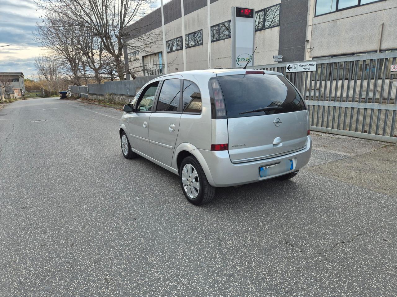 Opel Meriva 1.4 16V Enjoy