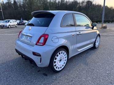 Abarth 595 1.4 Turbo T-Jet 145 CV record Monza