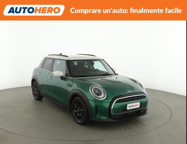 MINI Cooper 1.5 Cooper Essential 5 porte
