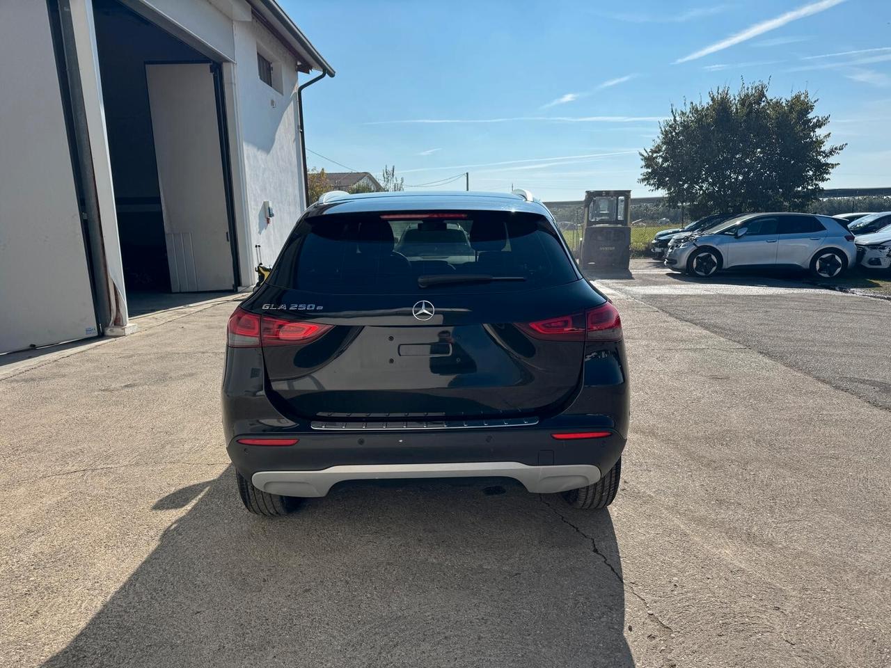 Mercedes-Benz GLA 250 e phev eq-power START