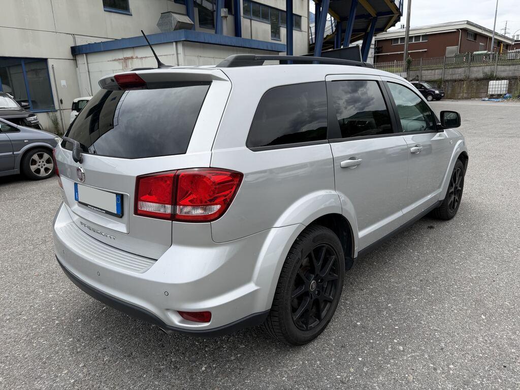 Fiat Freemont 2.0 mjt 16v Black Code 4x4 170cv auto