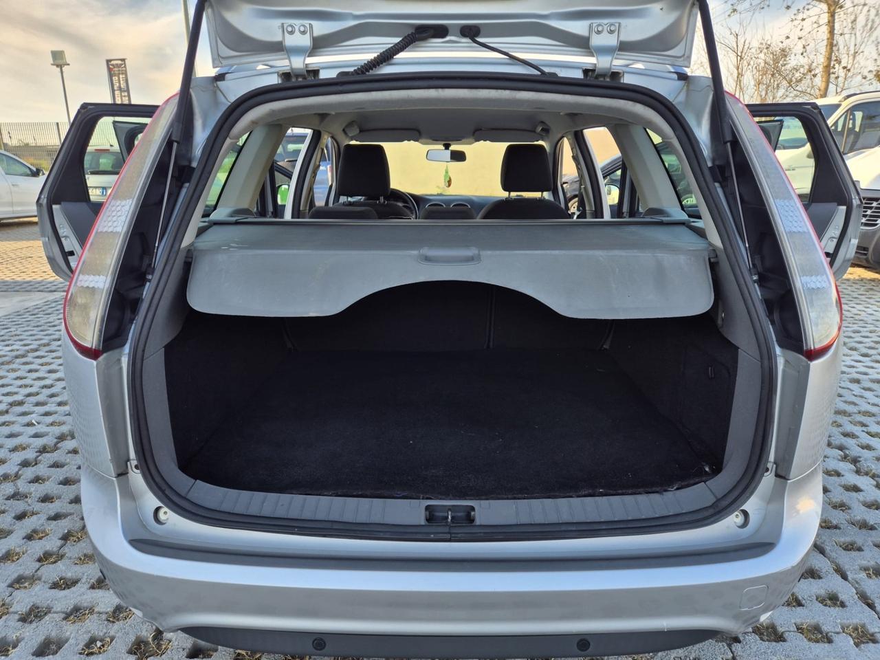 Ford Focus 1.6 TDCi (110CV) 5p. Tit. DPF