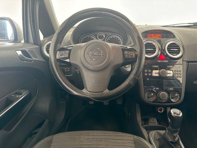 OPEL Corsa 1.2 5 porte Sport