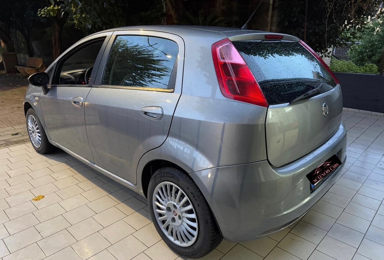 Fiat Grande Punto 1.4 GPL Di Serie 12 Mesi di garanzia