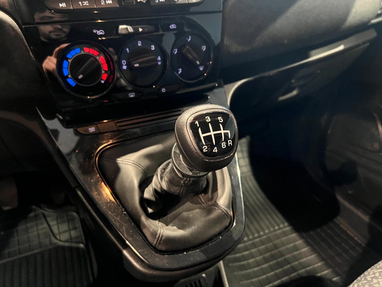 Lancia Ypsilon 1.0 FireFly 5 porte S&S Hybrid