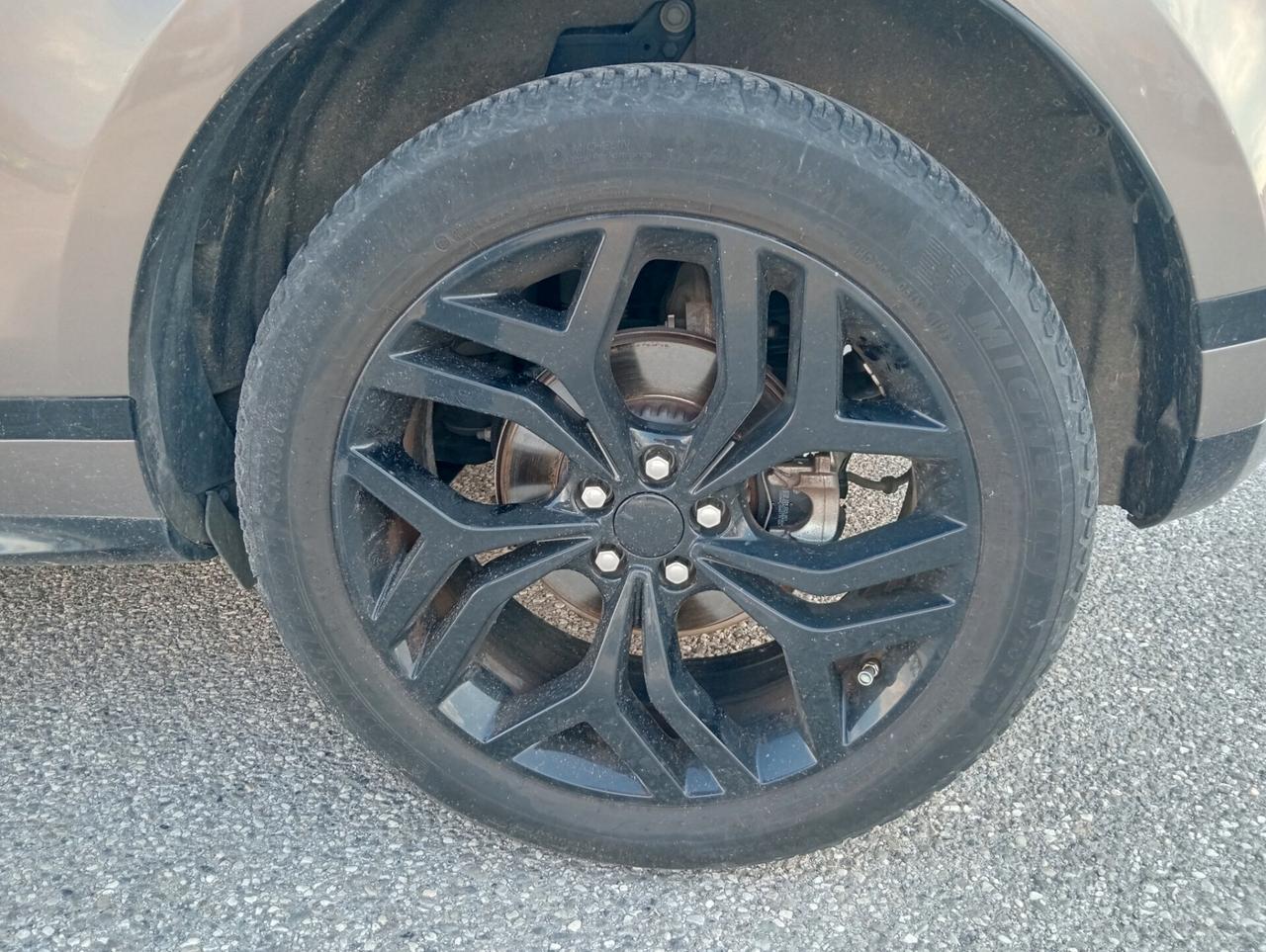 Land Rover Range Evoque 2.0D I4-L.Flw 150 CV AWD Auto R-Dynamic S