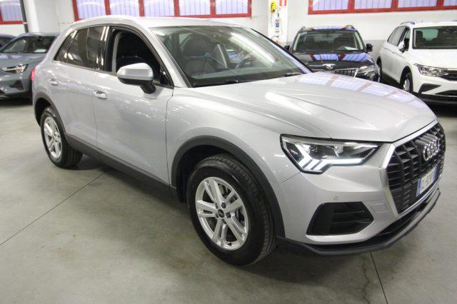AUDI Q3 45 TFSI e S-tronic Business