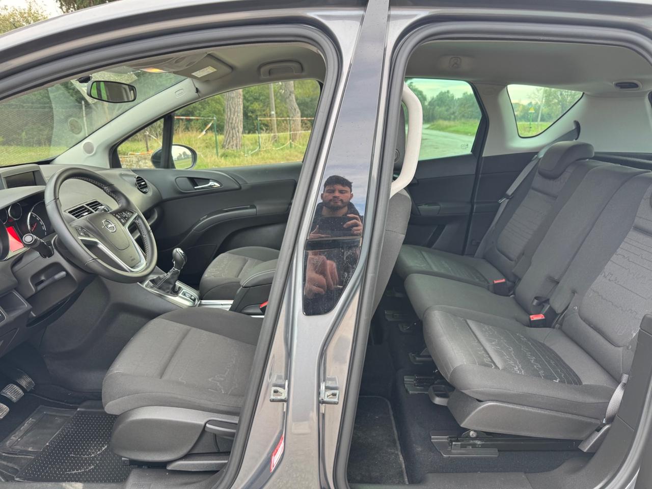 Opel Meriva 1.4 Cosmo 28000 km