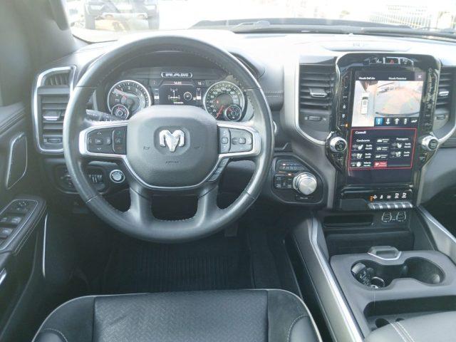 DODGE RAM 1500 5.7 GPL V8 Laramie Night N1