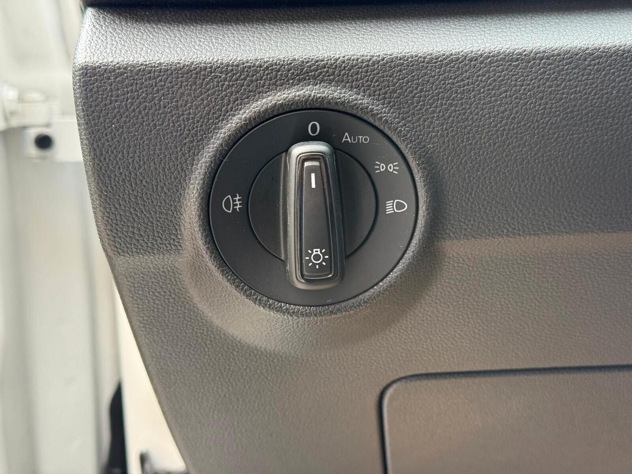 Volkswagen T-Roc 2.0 TDI 115cv 2023 UNICA