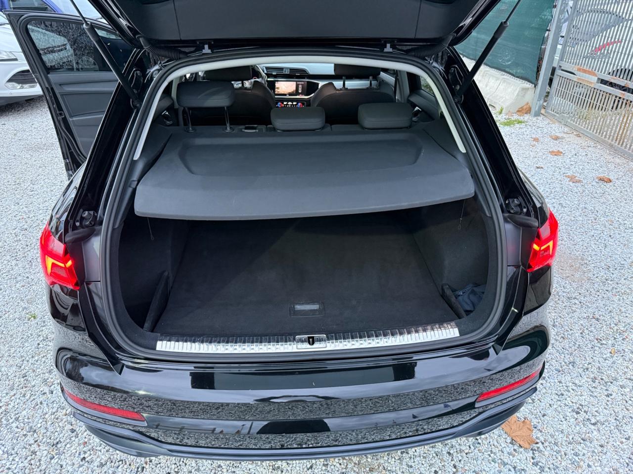 Audi Q3 40 TDI quattro S tronic line edition