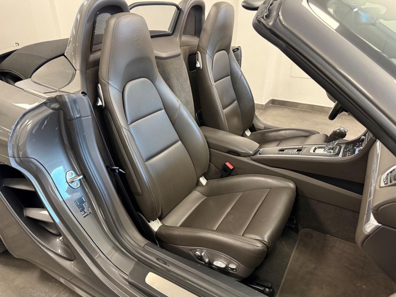 Porsche 718 Spyder Boxster 2.0