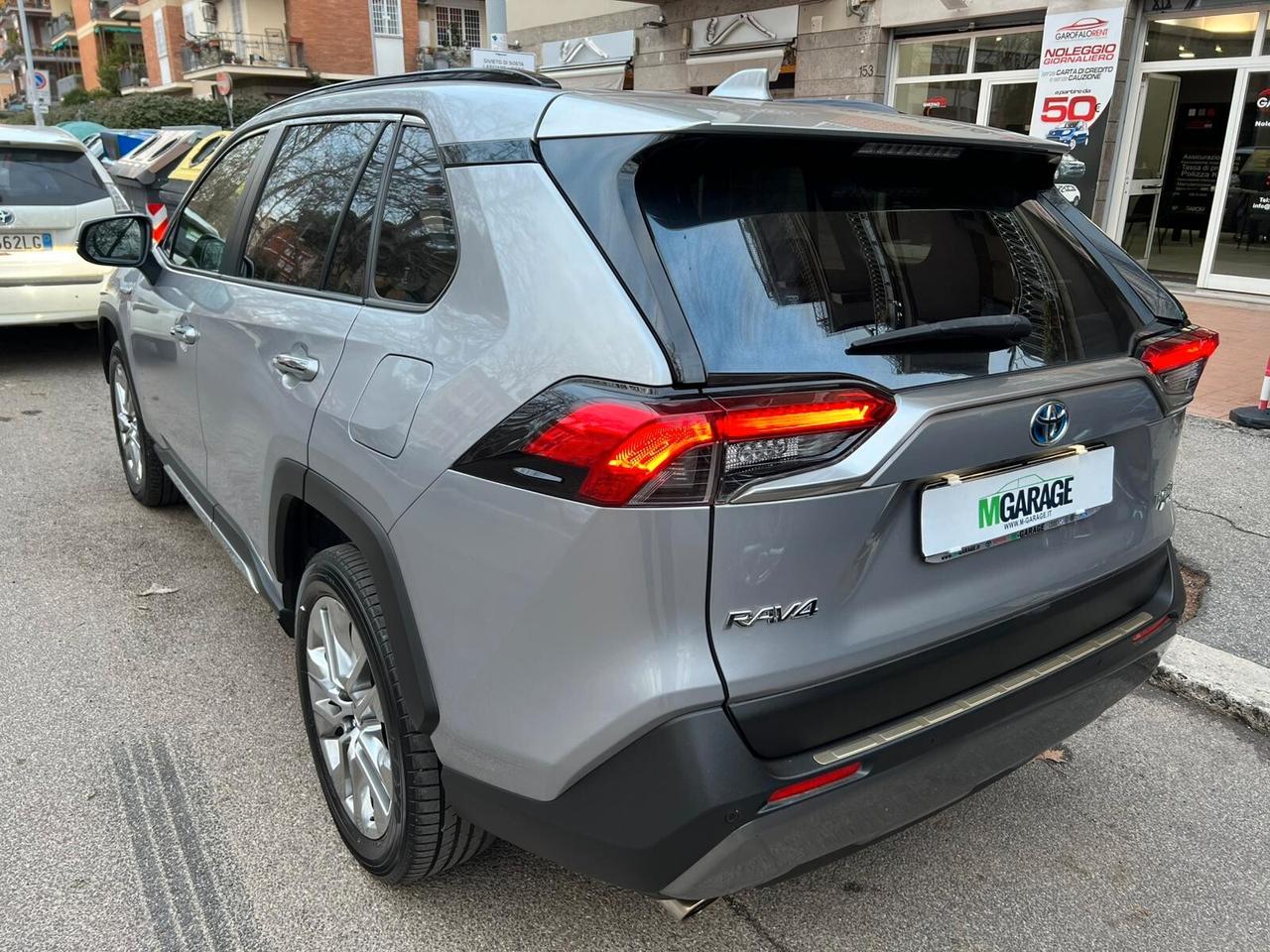 Toyota RAV 4 2.5 HV (222CV) E-CVT AWD-i LOUNGE