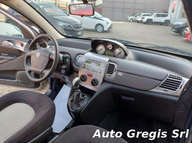 LANCIA Ypsilon 1.2 Oro