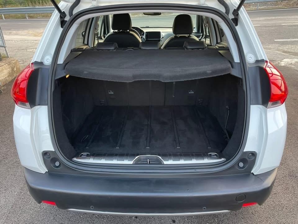 Peugeot 2008 1.6 e-HDi 92 CV Allure