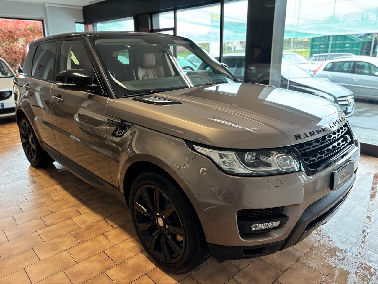 Land Rover Range Rover Sport 3.0 tdV6 HSE Dynamic auto*