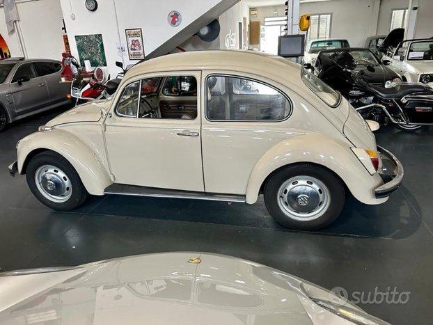 Volkswagen Maggiolino vetro piatto