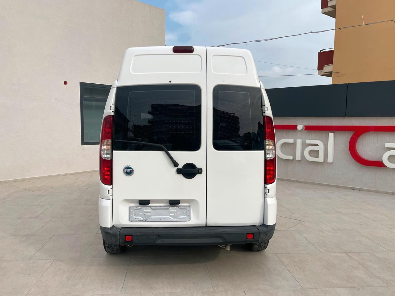 Fiat Doblò Tetto Alto Trasporto Disabili