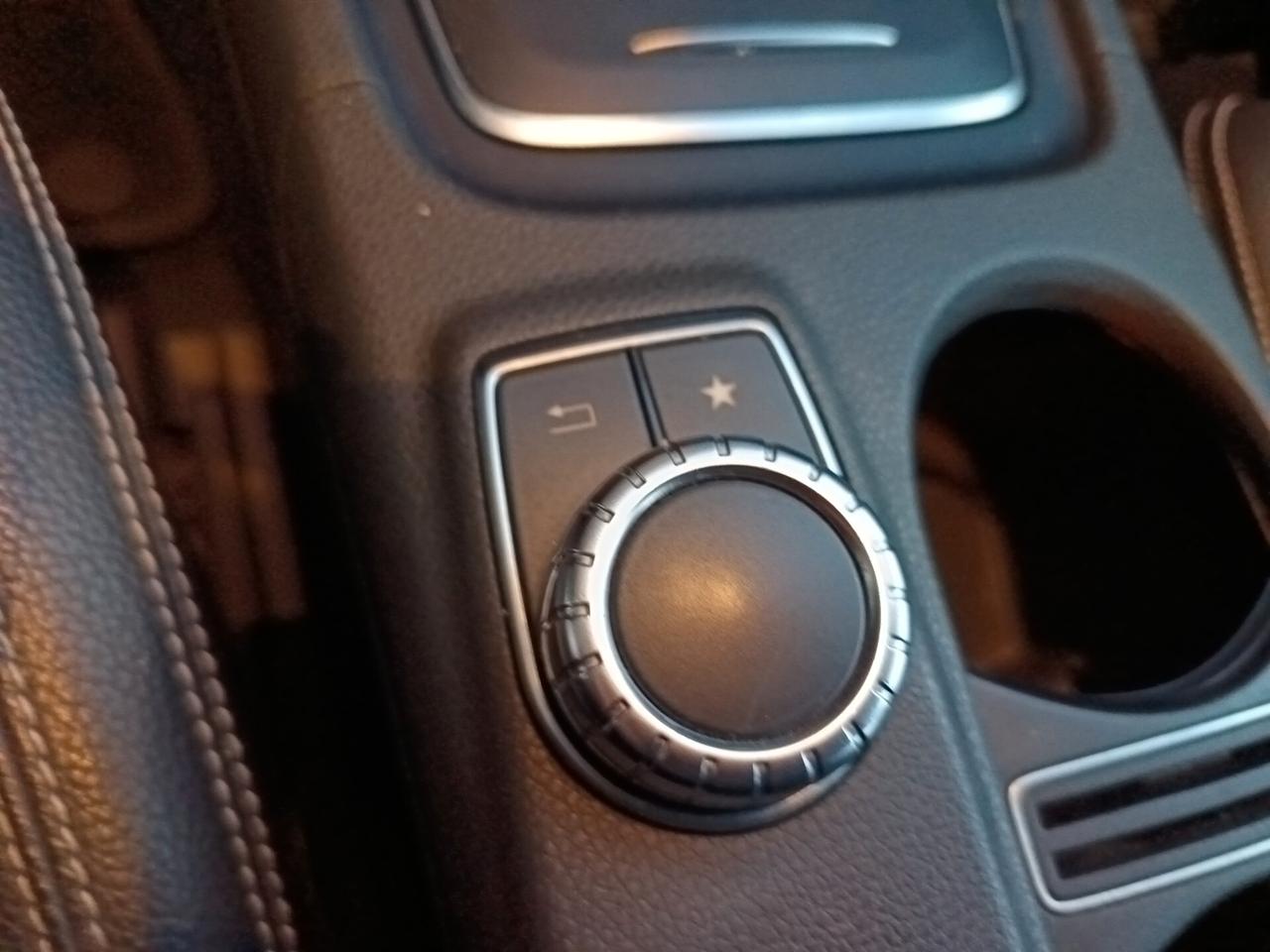 Mercedes-benz A 180 d Automatic Premium