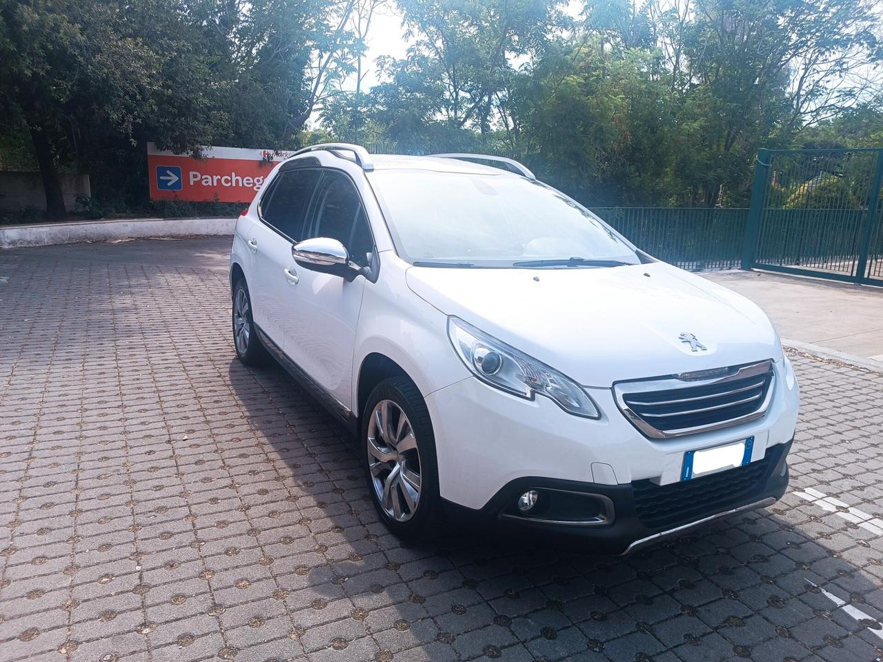Peugeot 2008 PureTech Turbo 110 S&S Allure