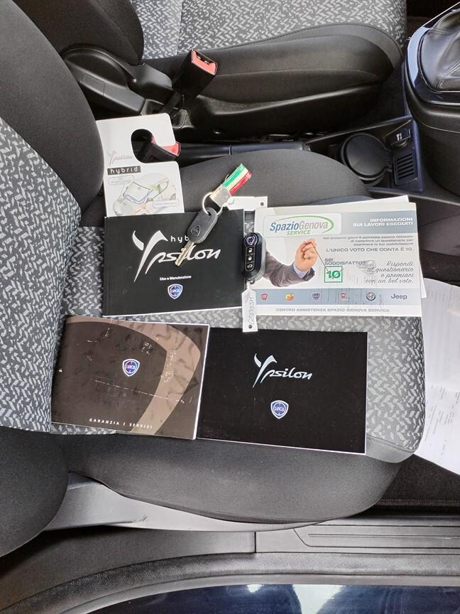 Lancia Ypsilon 1.0 5 p Hybrid Ecochic 110000KM 4/2021 TAGLIANDATA NEOPATENTATI