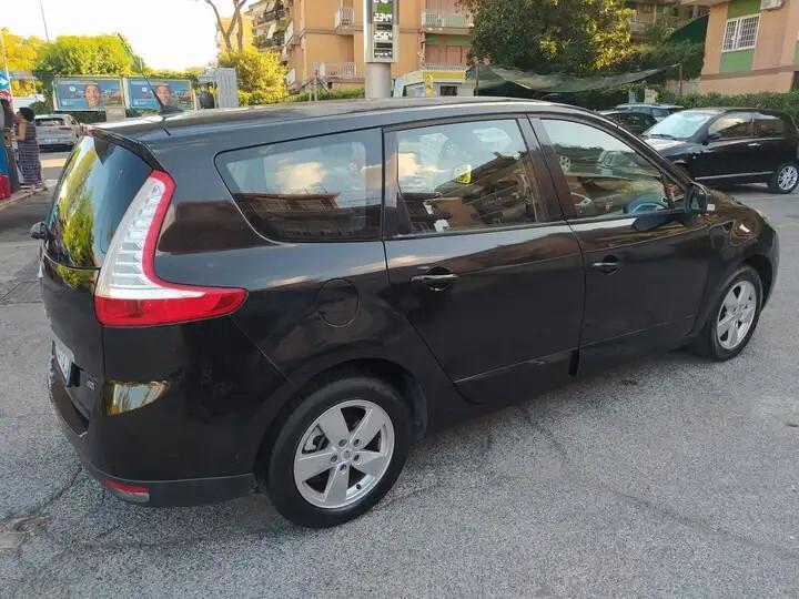 Renault Scenic Scénic 1.5 dCi 110CV Dynamique