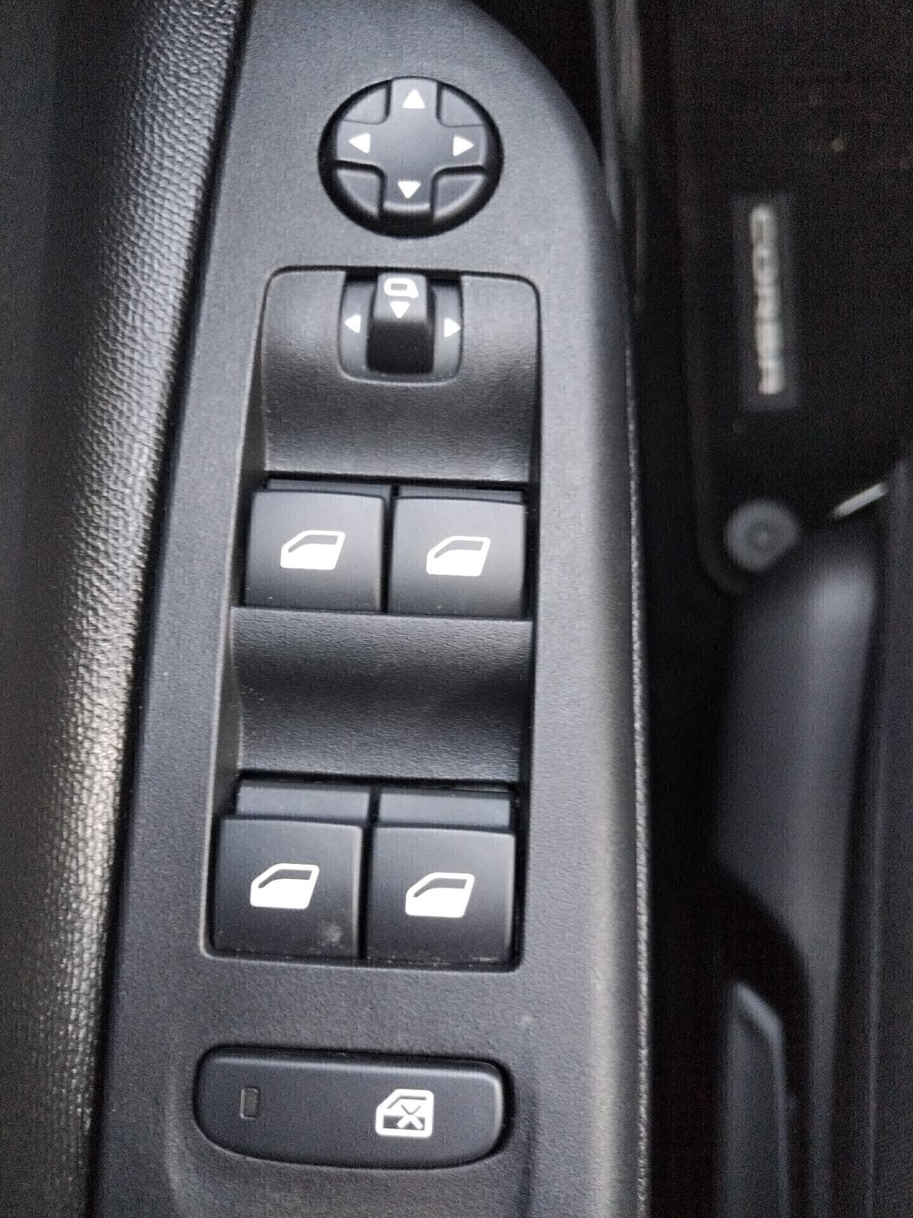 Assortimento Opel Corsa 1.2 benzina