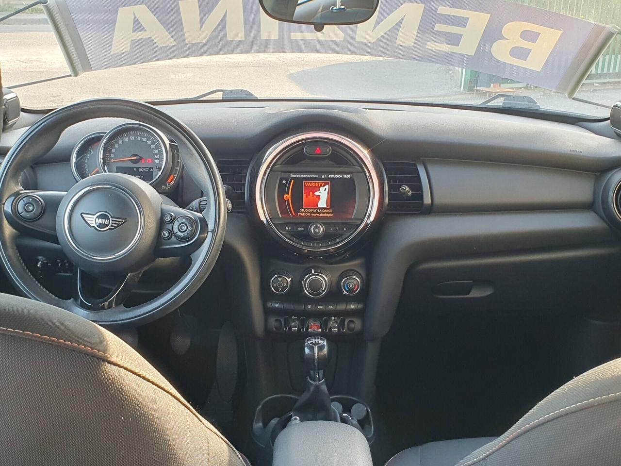 Mini 1.5 Cooper 102cv benzina Neopatent 2018