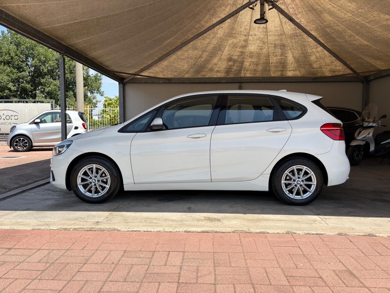 Bmw 2er Active Tourer 216d Sport