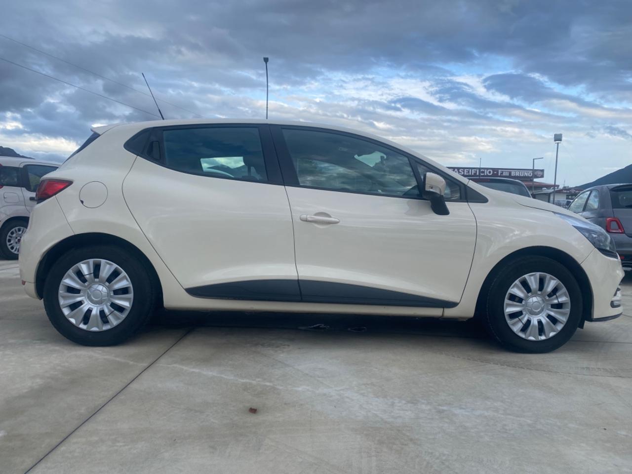 Renault Clio TCe 12V 90 CV GPL 5 porte Life 2018