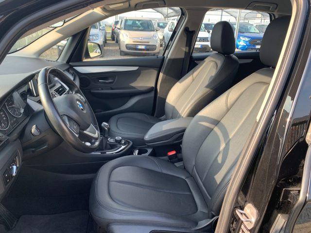 BMW 216 i Active Tourer Luxury