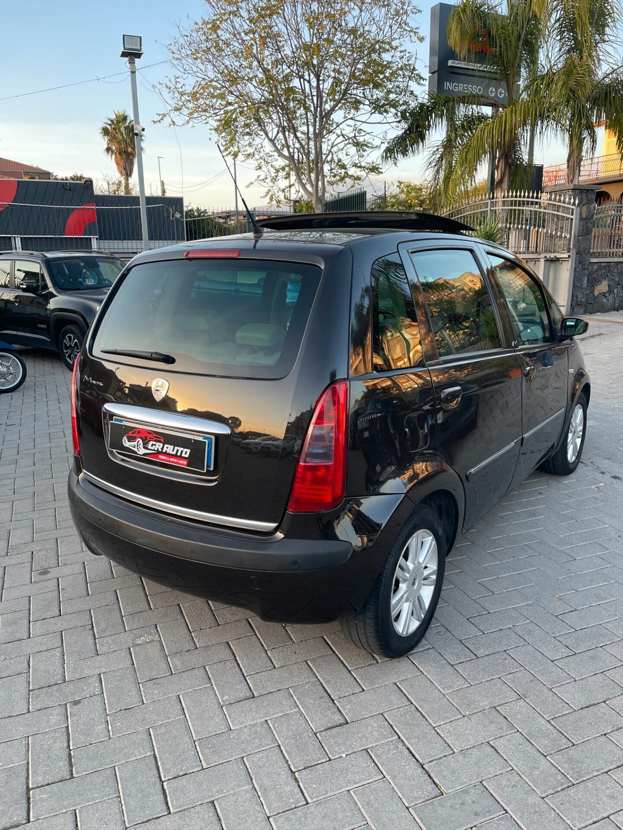 Lancia MUSA Platino Plus