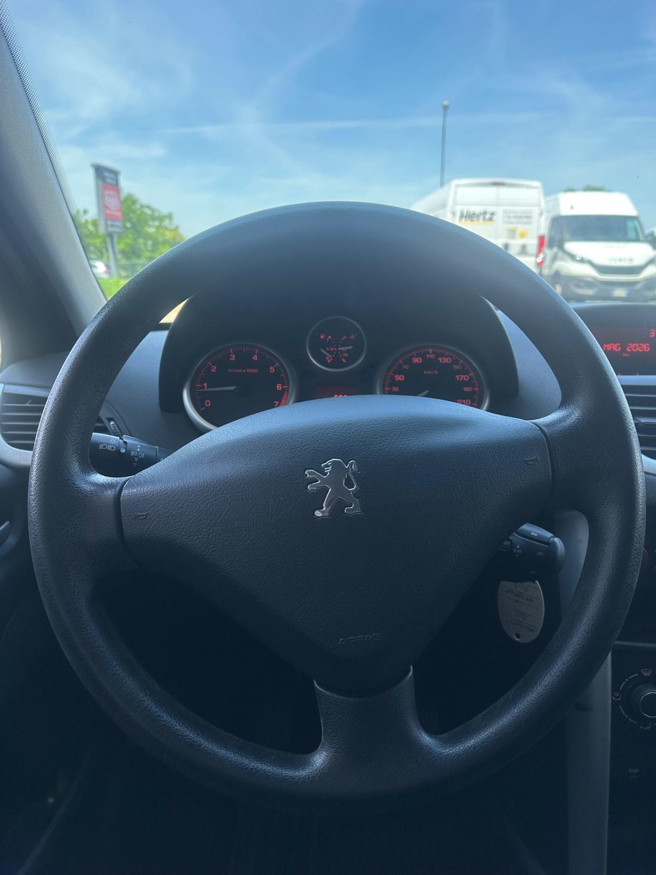 Peugeot 207 Plus 1.4 8V 75CV 5p. ECO GPL