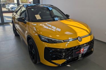 Volkswagen T-Roc 1.5 eTSI ACT 150 CV DSG R-Line KM0