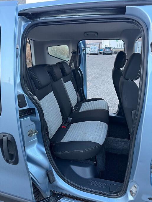 Fiat Qubo 1.3 MJT 75 CV Automatico Trekking