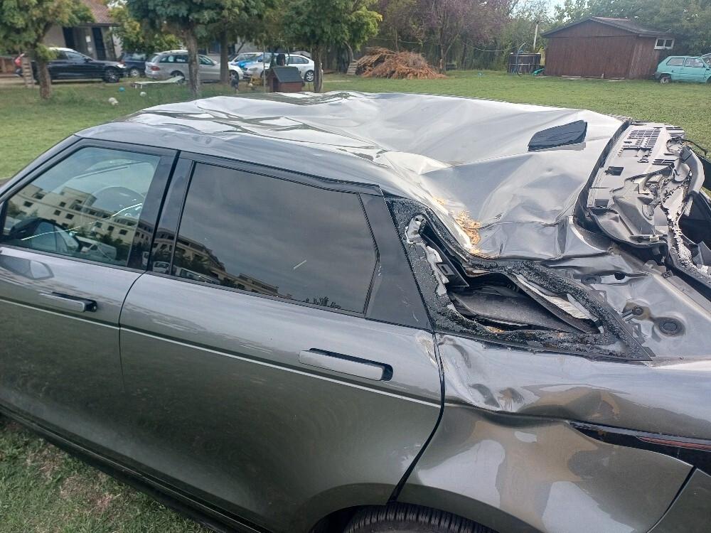 Land Rover Range Evoque 2.0D R-Dynamic Incidentato
