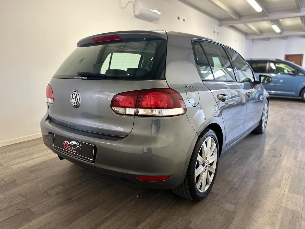Volkswagen Golf 1.6 TDI DPF 5p. Highline