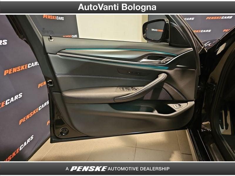 BMW Serie 5 520d 48V xDrive Touring Msport