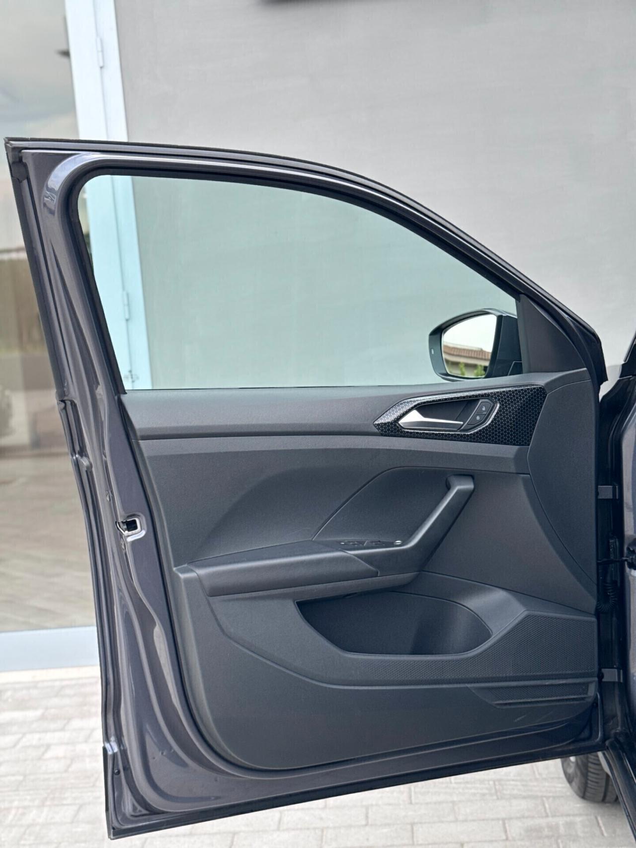 Volkswagen T-Cross 1.5 TSI ACT DSG Style BMT - CAMBIO AUTOMATICO - CAMERA - PRONTA CONSEGNA - TAGLIANDI CERTIFICATI