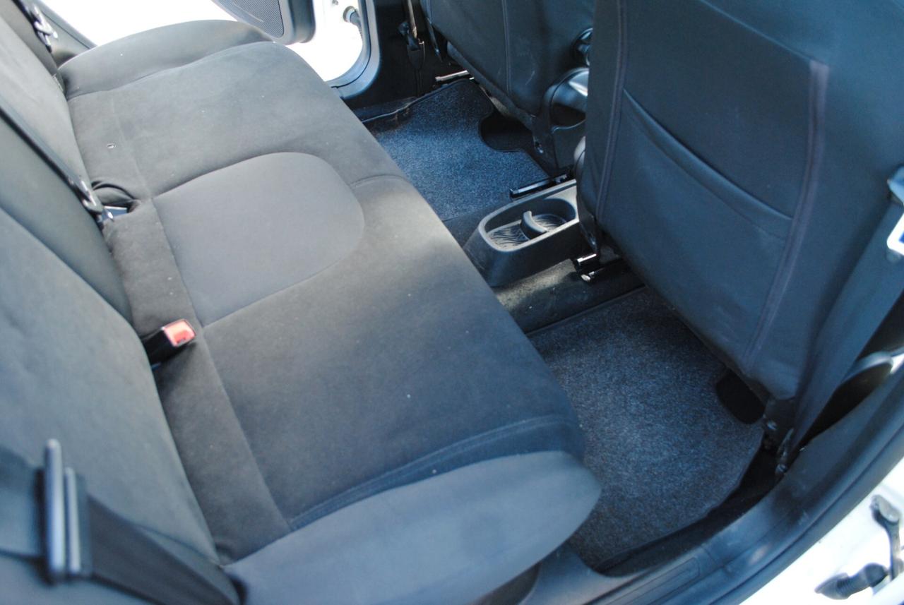 LANCIA YPSILON 1.3 MJT 95 CV OK NEOPATENTATI